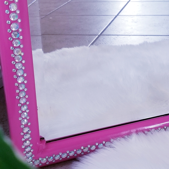 Mirror - Picture 2 of 7